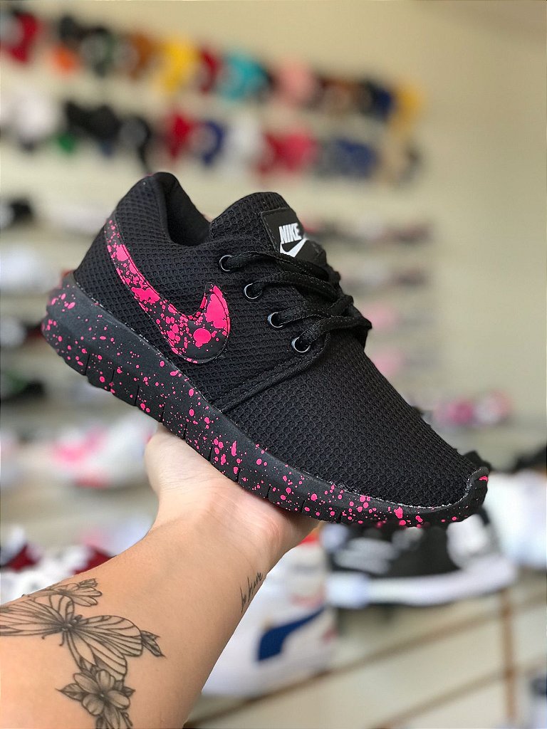 Nike Roshe Preto e Pink Moda Br s