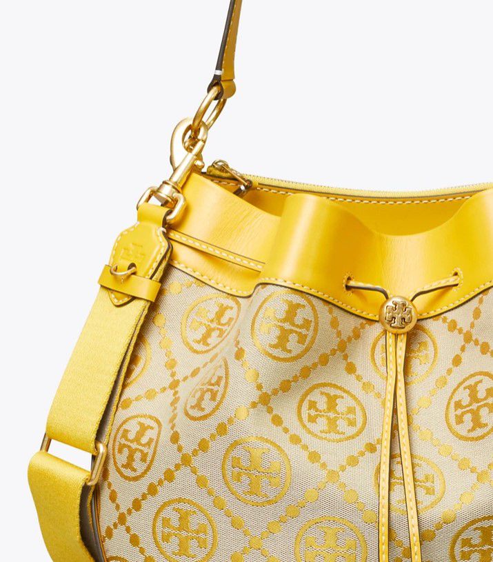 yellow drawstring bolsa