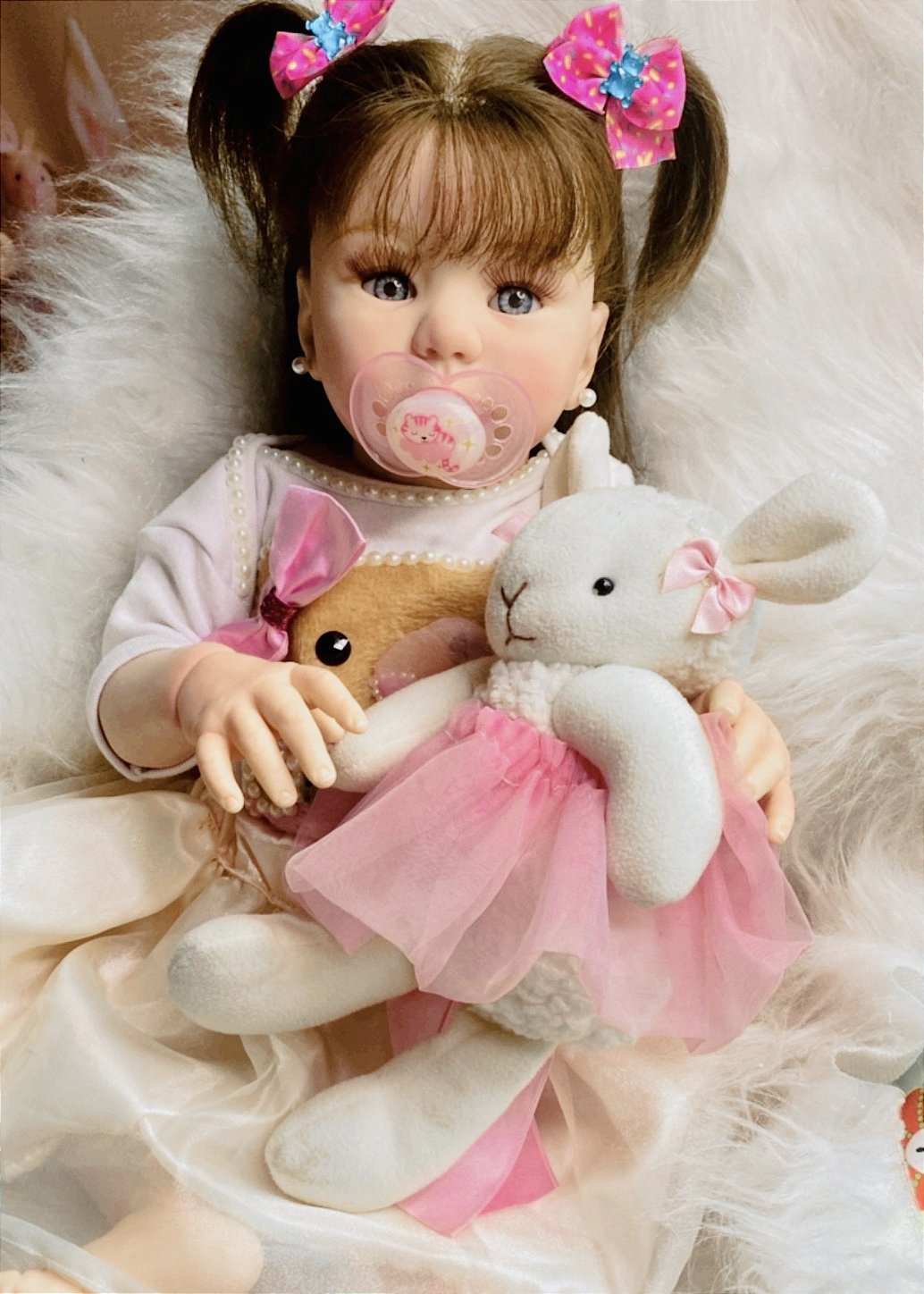 BEBÊ REBORN MARIA ALICE MEGA REALISTA FEITA ARTESALMENTE TODA EM SILICONE -  Maternidade Mundo Baby Reborn