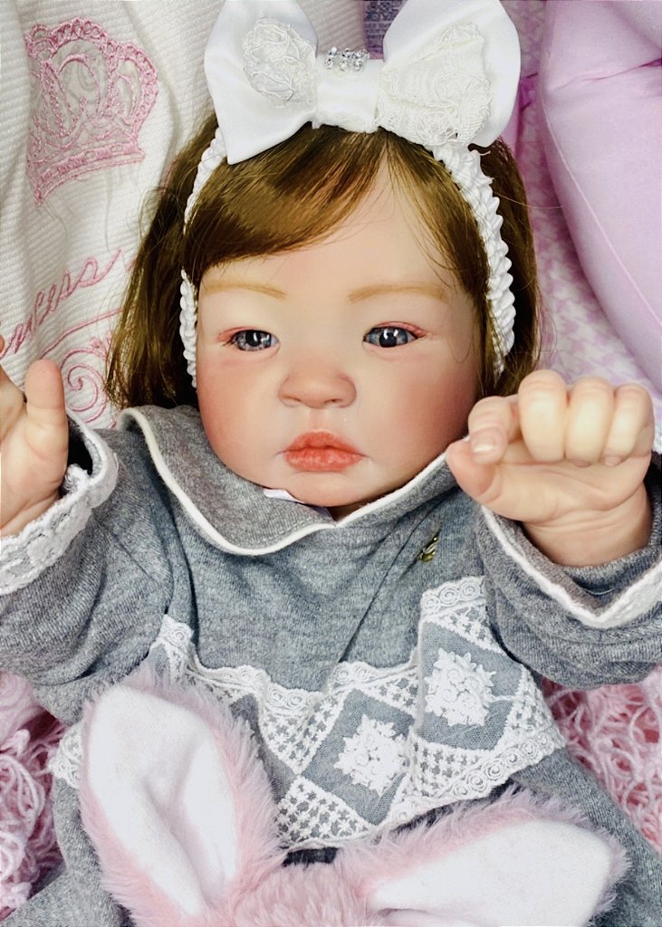 BEBÊ REBORN REALISTA ALEXANDRA SUPER MEIGUINHA TODA EM SILICONE MARAVILHOSA  - Maternidade Mundo Baby Reborn