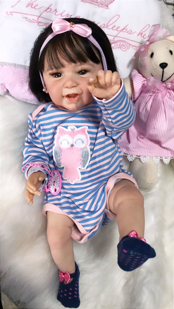 Bebê reborn corpo de silicone realista belinha esculpida A mão pode dar  banho em Promoção na Americanas