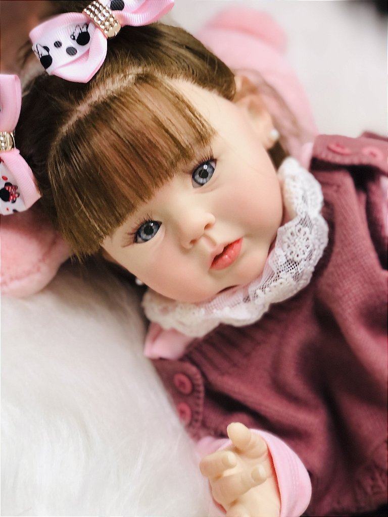 BEBÊ REBORN REALISTA ALEXANDRA SUPER MEIGUINHA TODA EM SILICONE MARAVILHOSA  - Maternidade Mundo Baby Reborn