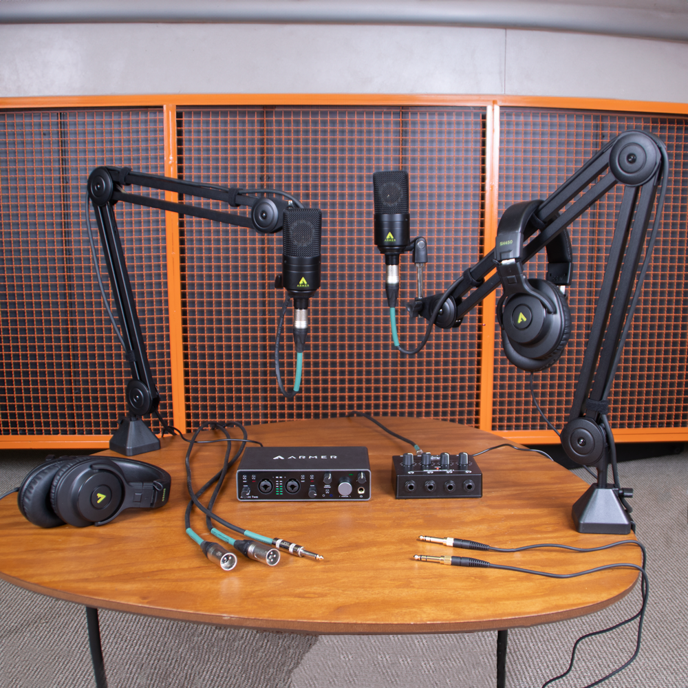 Kit Podcast Profissional Armer PodPro Duo com 2 Microfones - Loja