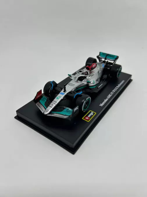 Miniatura Fórmula 1 Mercedes W13 - George Russell F1 1/43