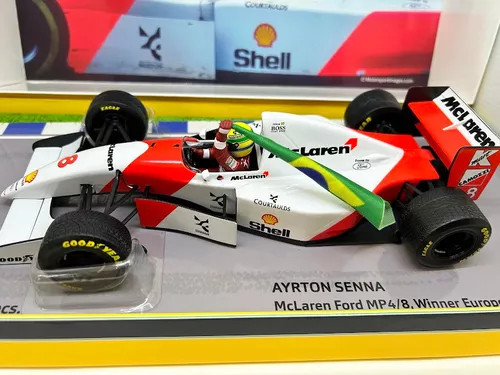 Miniatura F1 Ayrton Senna Mclaren Mp4/8 1/18 1993 Donington Park