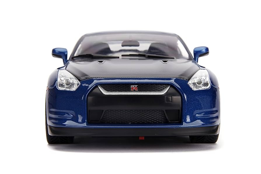 Miniatura carro Velozes e furiosos Nissan R35 C/Brian 1/18