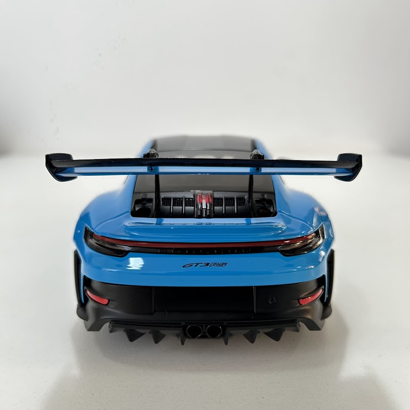 Miniatura carro Porsche 911 GT3 RS 2024 azul 1/18 - AutoMOTIVO Store