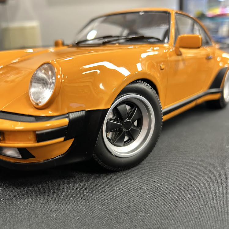 ミニカー 1/43 Porsche 930 Turbo 1977 / PMA ミニカー 1/43 Porsche 930 Turbo 1977 / PMA Porsche 911 Turbo Type