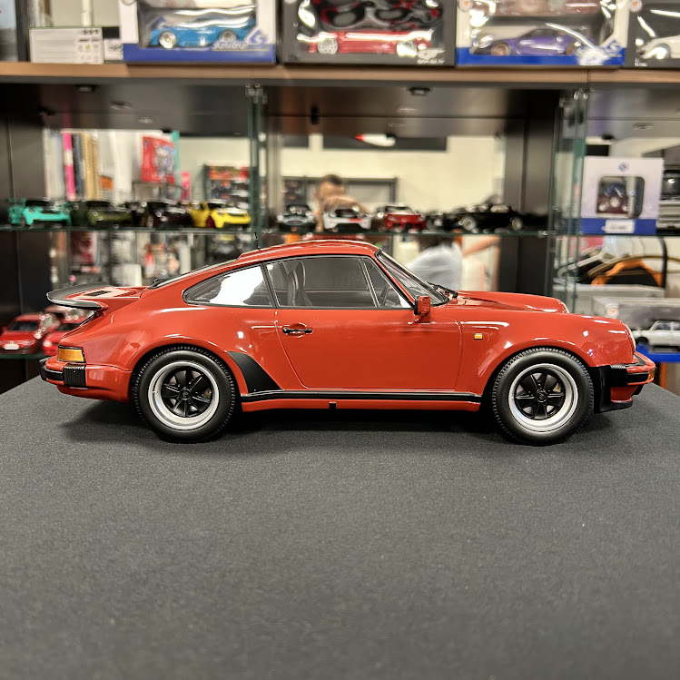 ミニカー 1/43 Porsche 930 Turbo 1977 / PMA ミニカー 1/43 Porsche 911 Turbo 1977 / PMA 1/43 Minichamps 1977