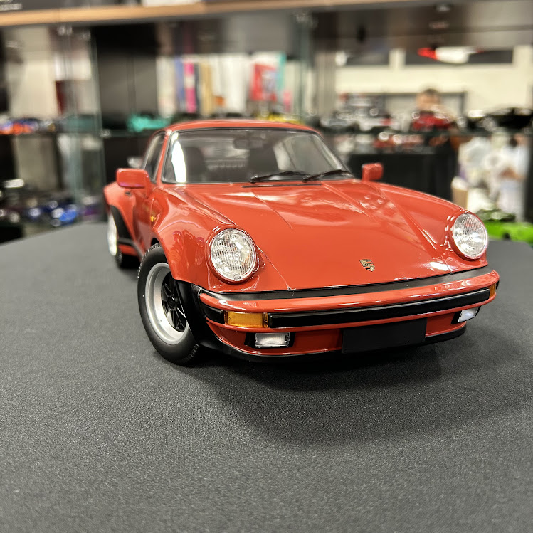 Miniatura carro Porsche 911 (930) Turbo 1977 Vermelho 1/12