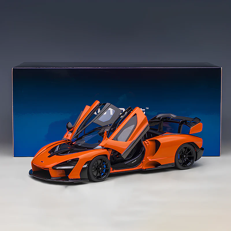 McLAREN SENNA (TROPHY MIRA/ORANGE) AUTOART 1/18 - AutoMOTIVO Store