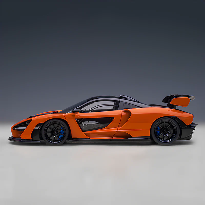 McLAREN SENNA (TROPHY MIRA/ORANGE) AUTOART 1/18 - AutoMOTIVO Store