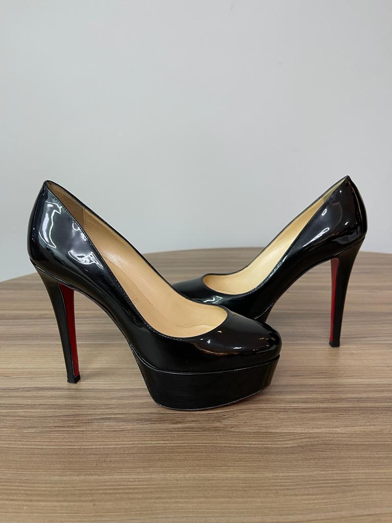 Sapato Louboutin Verniz 32 Br Uma Vez Mais Brecho Boutique