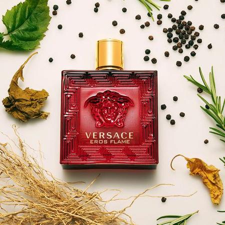 Kit Versace Eros Flame: Eau de Parfum 100ml + Perfume de Bolsa