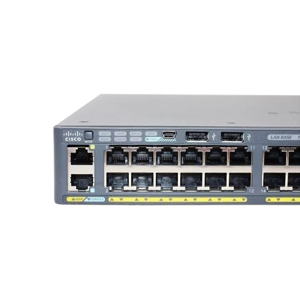 Switch Cisco 2960X-48Lps-L - 48x 1 Gbps PoE+ e 4x SFP - Seminovo