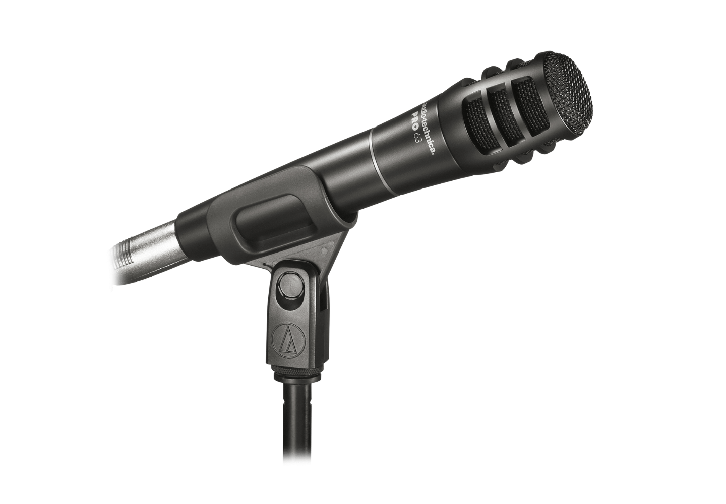 Microfone PRO63 em seu cachimbo, pronto para ser montado em um pedestal