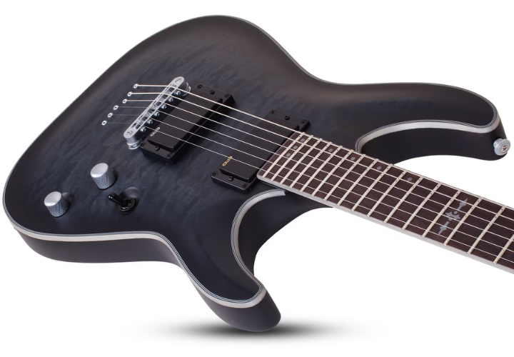 Acabamento Satin Black (SBK) elegante