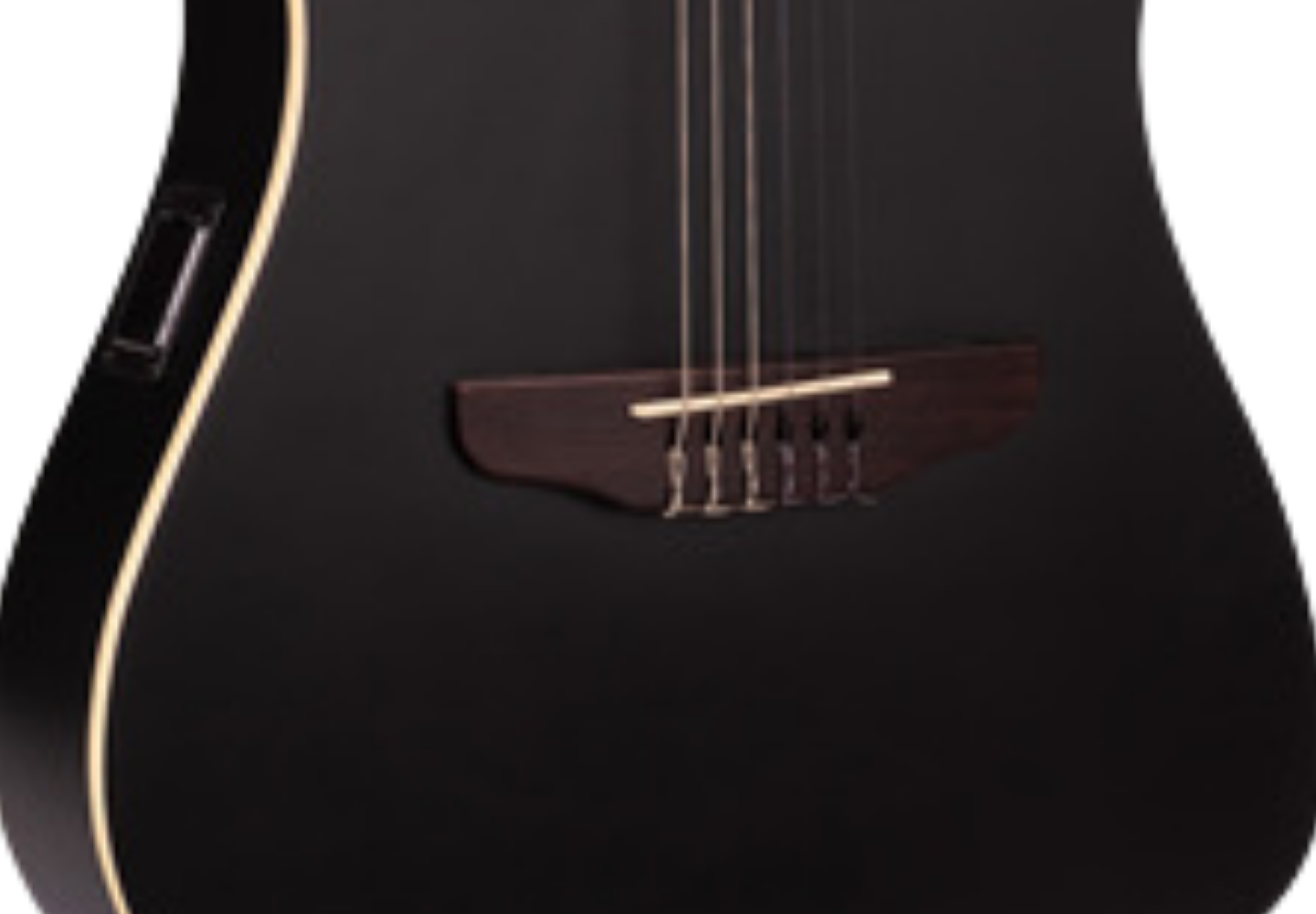 Headstock com tarraxas douradas que contrastam com o preto