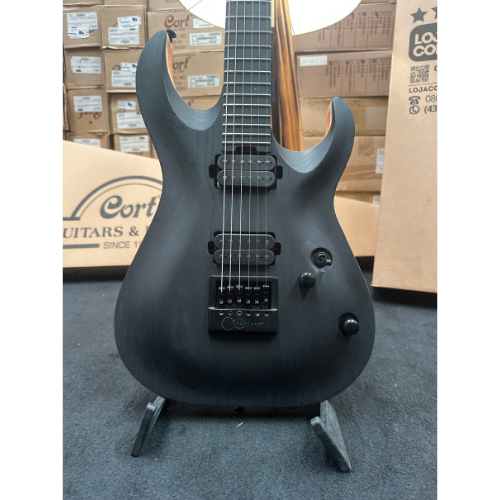 Guitarra Cort KX700 EverTune Open Pore Black Potência e
