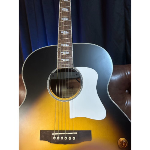 Violão Eletroacústico Cort CJ Retro VSM Vintage Sunburst Matte Jumbo Com Bag