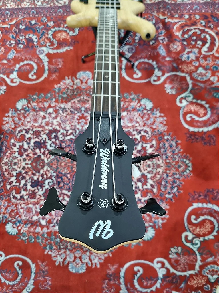 Contrabaixo Waldman WB400A-NAT JJ 4 Cordas Natural com Circuito Ativo e Captadores Jazz Bass