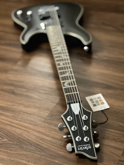 Guitarra Schecter Damien Platinum 6 SBK Satin Black com Captadores