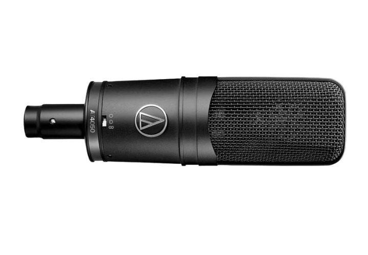 Microfone Audio-Technica AT4050 Condensador Multi-Padrão - Omni, Cardióide e Figura-8 para Estúdio com Shock Mount