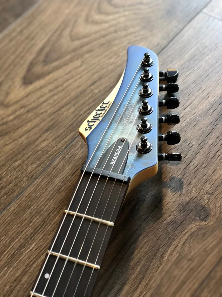 Guitarra Schecter Reaper-6 SSKYB Satin Sky Burst com Captadores Schecter Diamond Decimator HH e Ponte Schecter Custom Hardtail String-Thru 1501