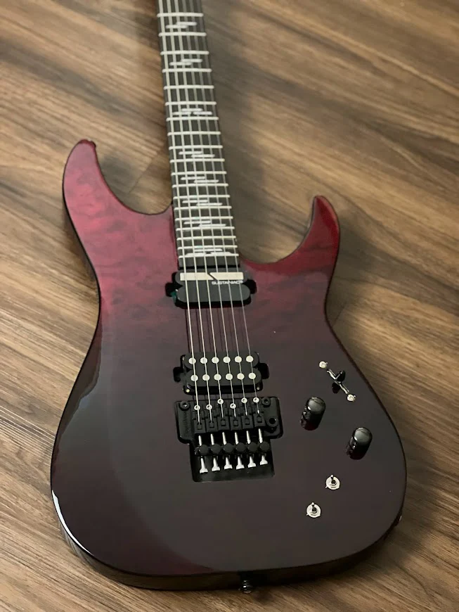 Guitarra Schecter Reaper-6 FR-S Elite BB Blood Burst com Captadores Schecter Diamond Decimator HH e Ponte Floyd Rose Special 'Hot Rod' Locking Tremolo 2181