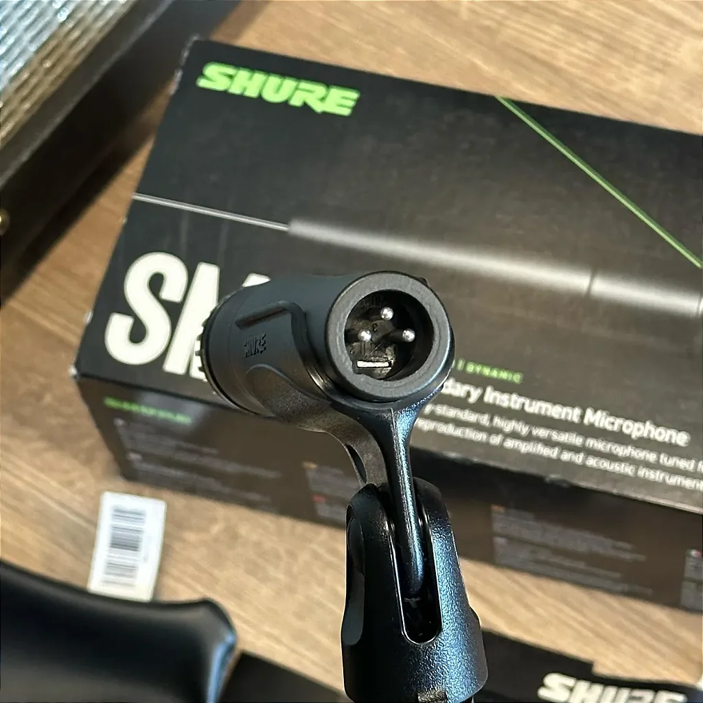 Microfone Dinâmico Shure SM57 Cardioide para Instrumentos e Vocais
