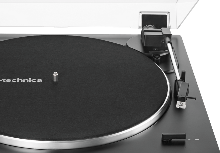 Toca-Discos Automático Bluetooth Audio-Technica AT-LP60XBT Vermelho com Acionamento por Correia e Pré-Amplificador Phono Integrado