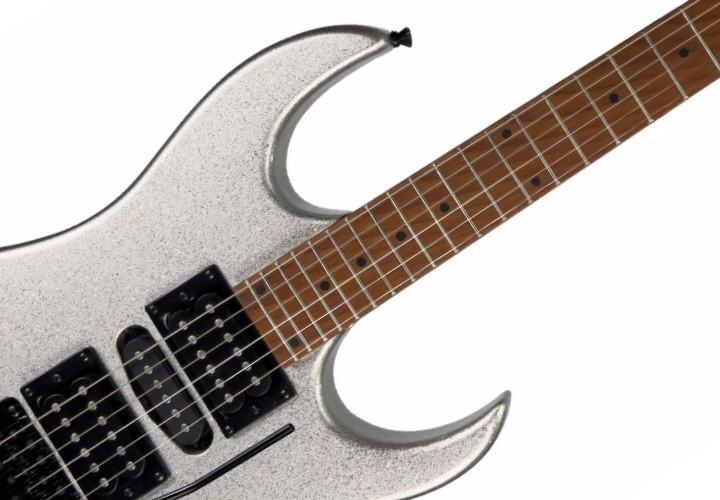 Guitarra Waldman WIG270 SPSV Sparkle Silver com Captadores HSH Cerâmicos e Ponte Floyd Tremolo Black