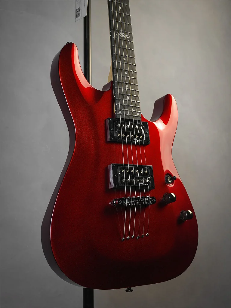 Guitarra Schecter C-1 SGR Metallic Red com Captadores Diamond Plus HH e Ponte Tune-O-Matic String-Thru 3803
