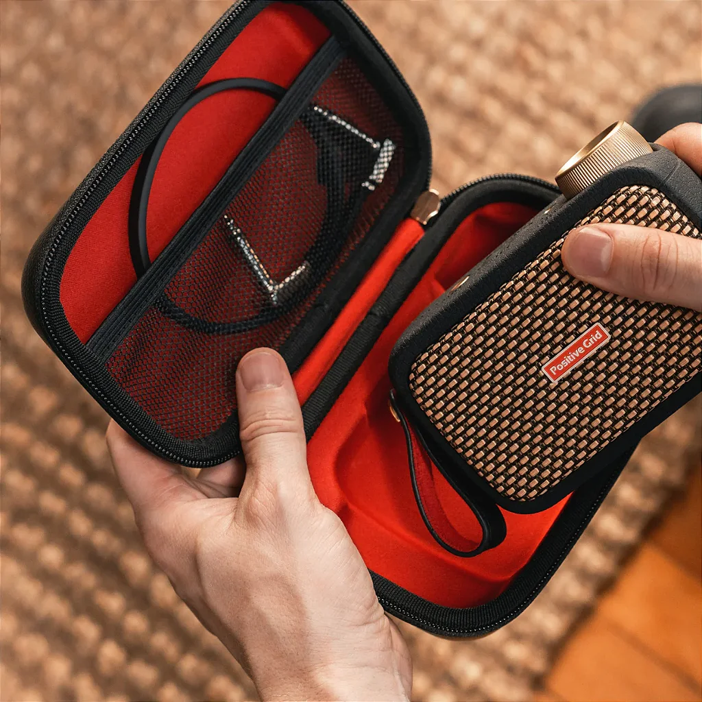 Amplificador Positive Grid Spark GO 5W Ultra-Portátil Smart com App Spark Bluetooth USB Áudio e Bateria Recarregável Black