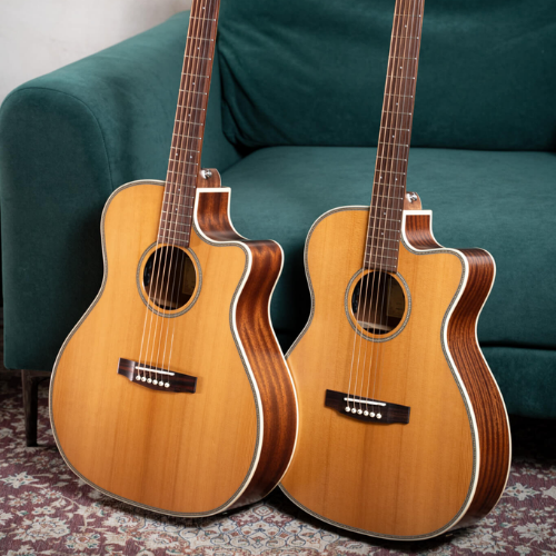 Violão Eletroacústico Cort Essence OC4 NSG Natural Semi Gloss com Tampo Sitka Spruce Sólido Torrefied Mahogany Cutaway e Pré Fishman Presys VT S-Core