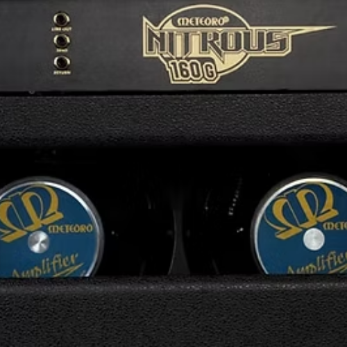 Amplificador Meteoro Nitrous Drive GS160 160W 12 Polegadas Híbrido Pré-Valvulado com 2 Canais 4 Timbres Chaves Reverb e 2 Falantes 12