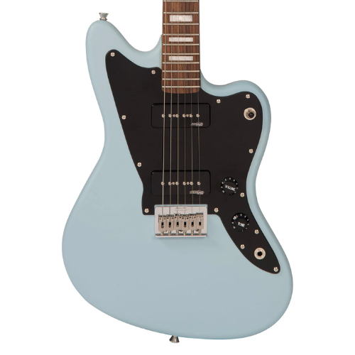 Guitarra Vintage Reissued V65HBL Jaguar Hardtail Satin Blue com Corpo Alder Braço Maple Parafusado Escala Rosewood 2 Captadores Single Coil Wilkinson Ponte Hardtail Compensada