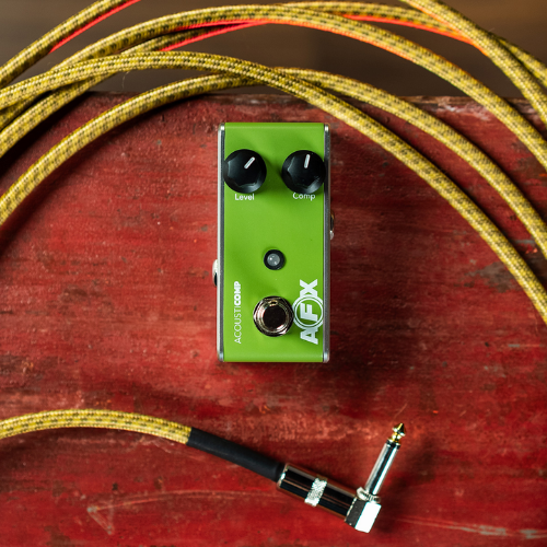 Pedal Fishman AFX Acousticomp Acoustic Mini Compressor PRO-AFX-CM2 com Compressão e Level