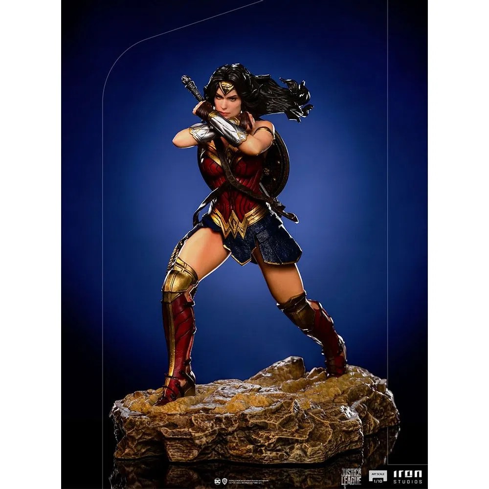 ESTÁTUA WONDER WOMAN - JUSTICE LEAGUE - IRON STUDIOS - 1/10 - DS