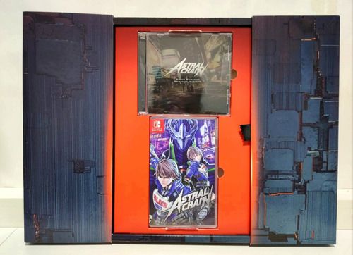 Astral Chain Collector's Edition - Nintendo Switch - Semi-Novo