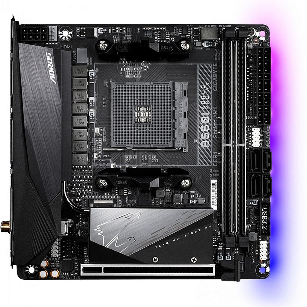 Detalhes de Placa Mãe Gigabyte B550I Aorus Pro AX Chipset B550 AMD AM4 Mini-ITX DDR4