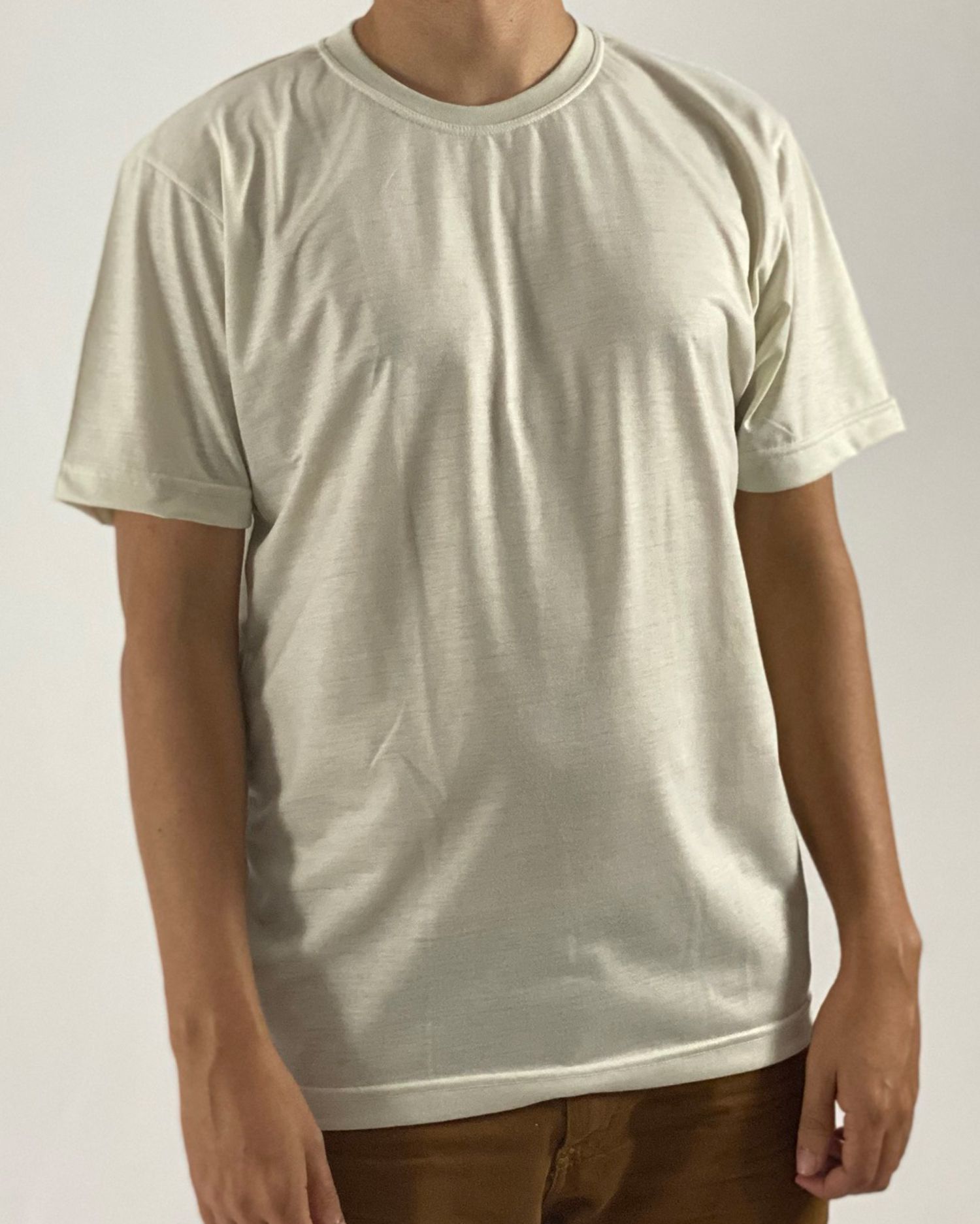 Camiseta Bege, 100% Poliéster - Fábrica de Camisetas Em Curitiba - (41)  3286-1158 - Empório da Família