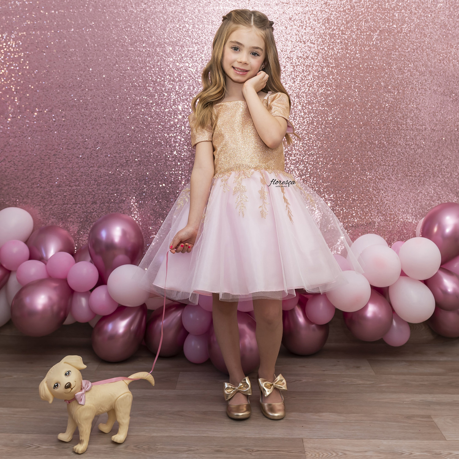 Vestido Infantil Barbie Rosa Brilho e Saia de Tule