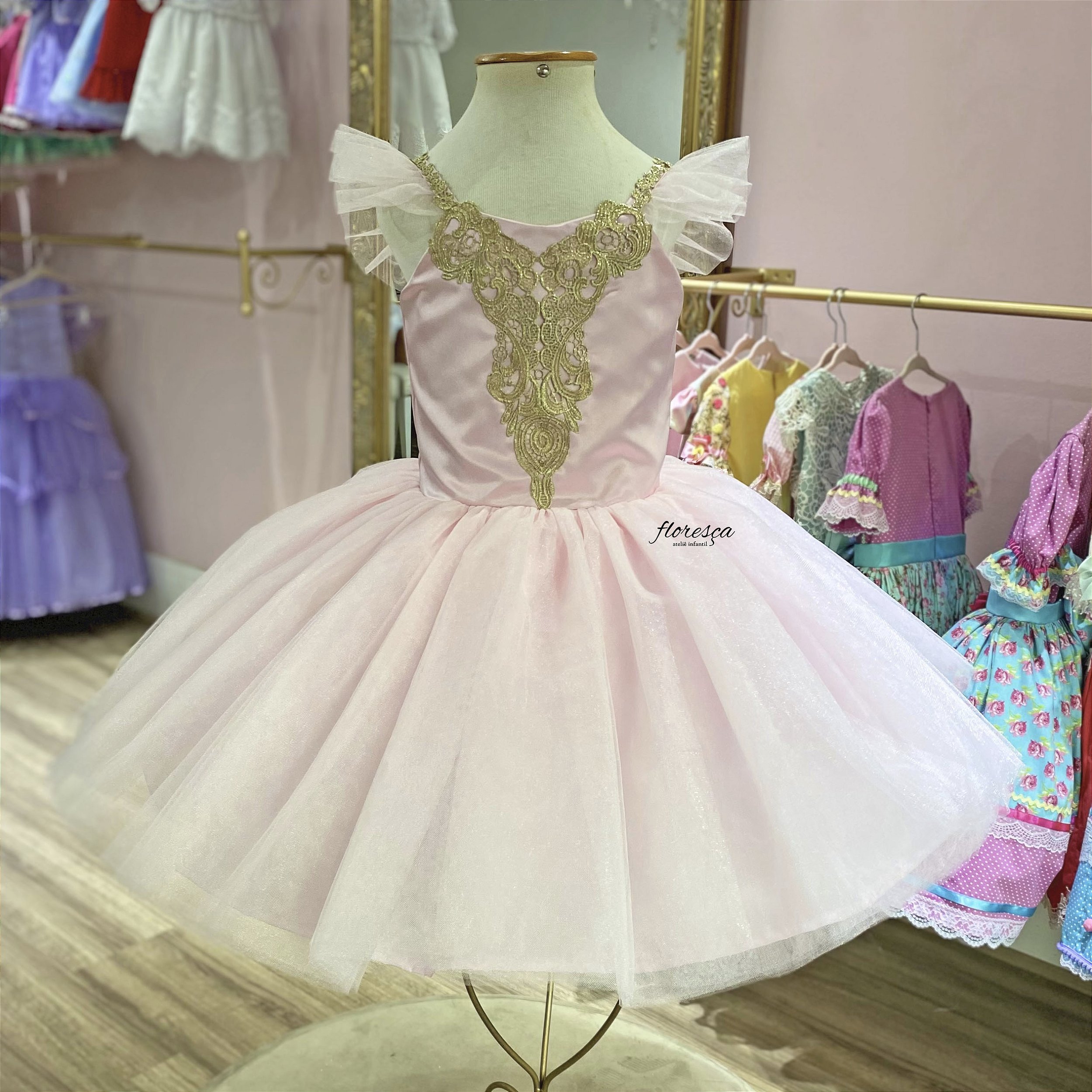 Vestido Infantil Bailarina Rosa | Floresça Ateliê - Floresça Ateliê Infantil