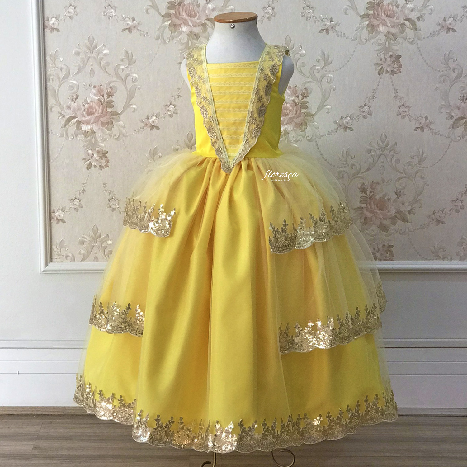 Vestido Infantil Princesa Cinderela Desenho  Floresça Ateliê - Floresça  Ateliê Infantil