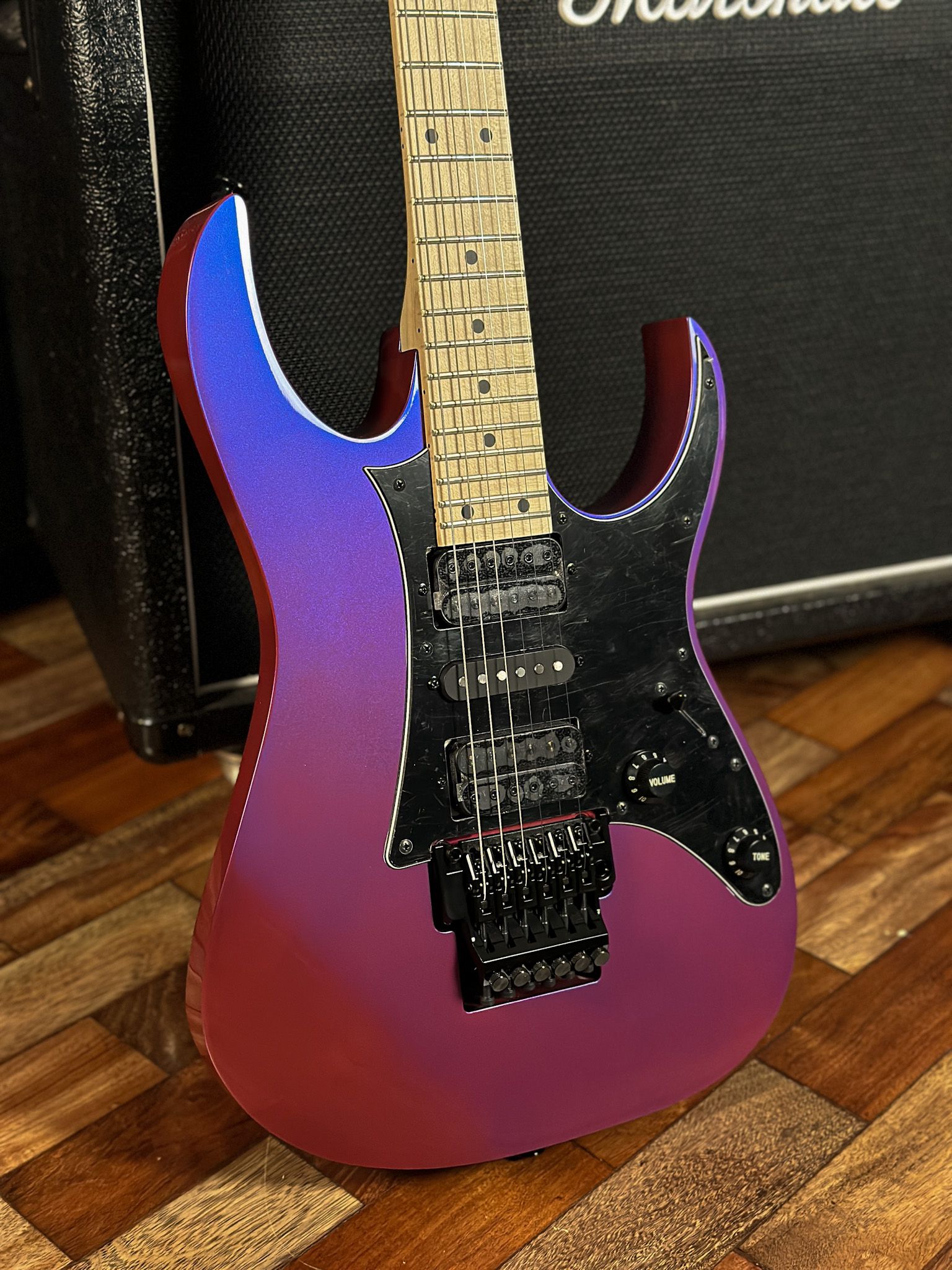 Guitarra Ibanez Rg550 Com Case Purple Neon Genesis Japão Crunch