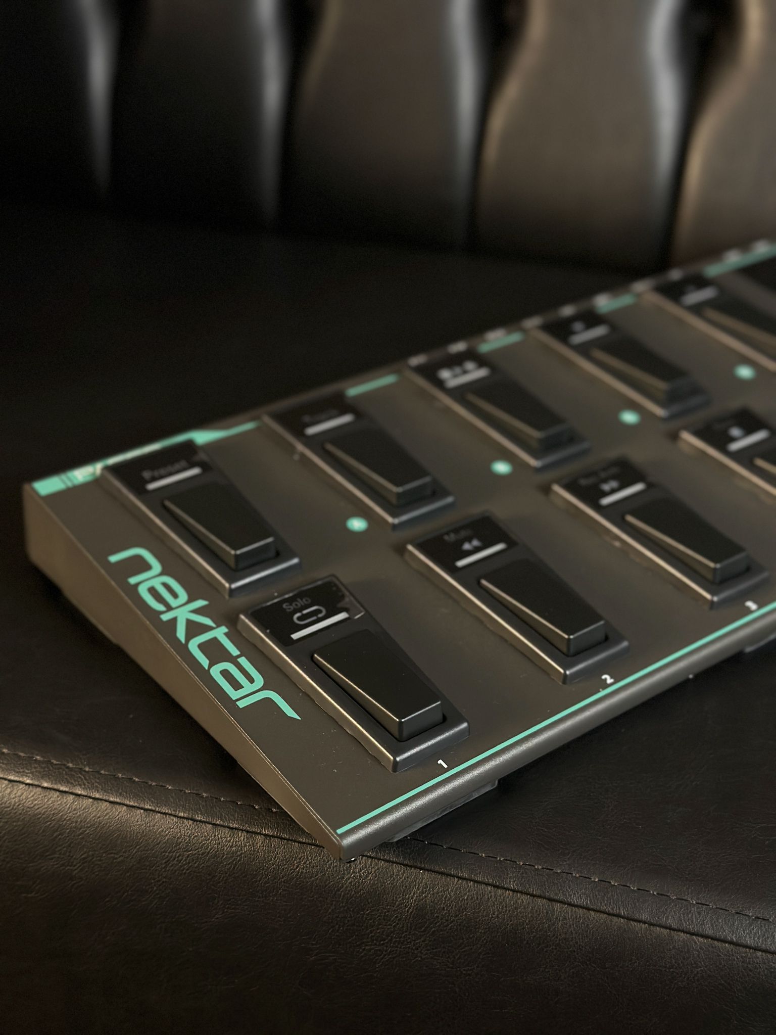 PEDALEIRA NEKTAR CONTROLADOR PACER - Crunch Music