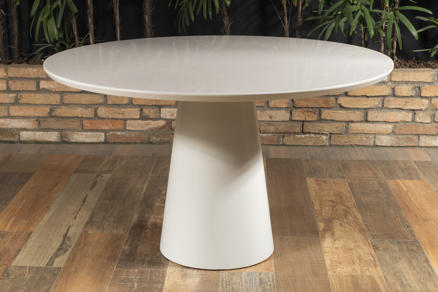 Mesa de Jantar Redonda 1,20m Base Cone Inteira Off White - Vale ...