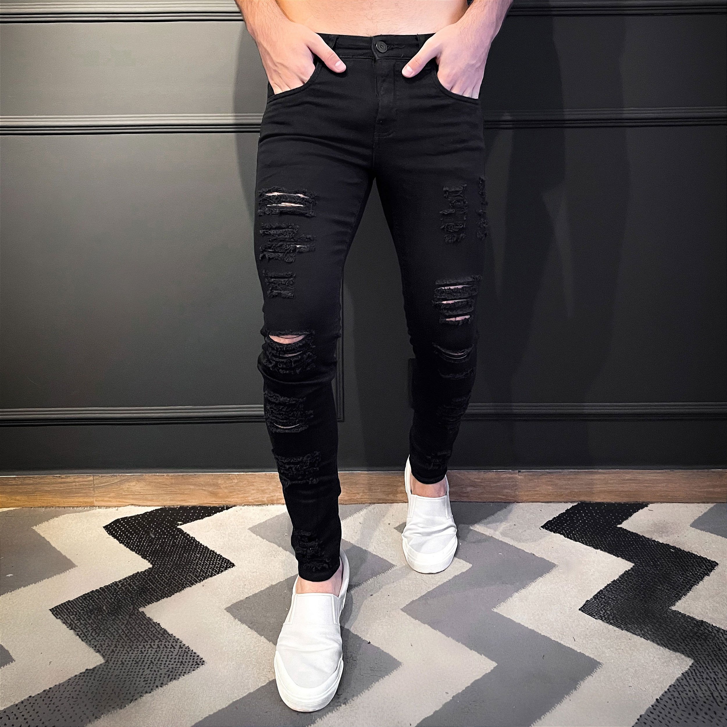Calça Jeans Super Skinny Preta Rasgada Destroyed - VIDIC▸® | Loja Online