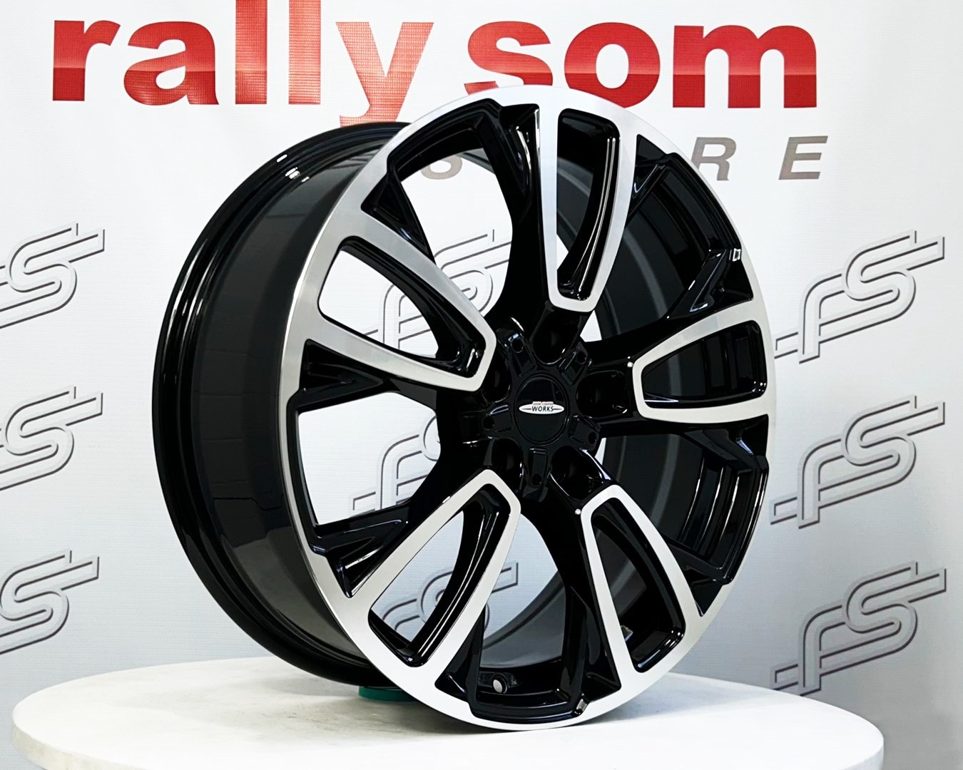 Jogo de Roda Mini Cooper Preto Borda Diamantada 5x112 - 19X7,5 Offset ...